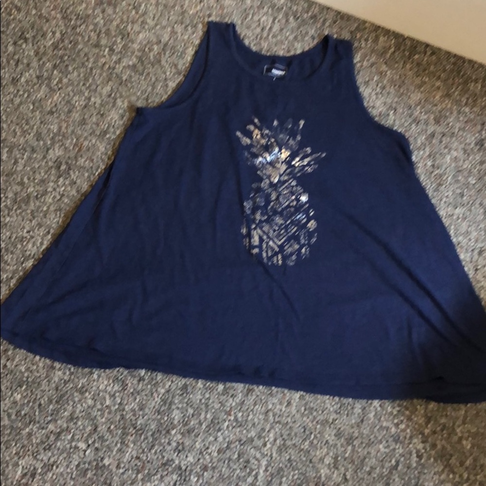 Used top by Sonoma size L
